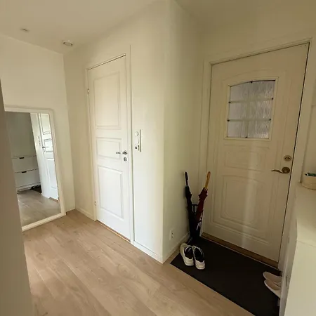 Moderne 3-roms Naer Sentrum Daire *