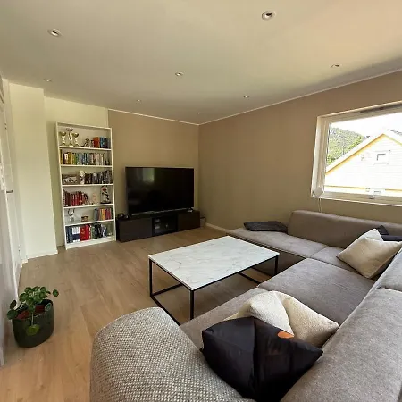 Appartement Moderne 3-roms Naer Sentrum Bergen