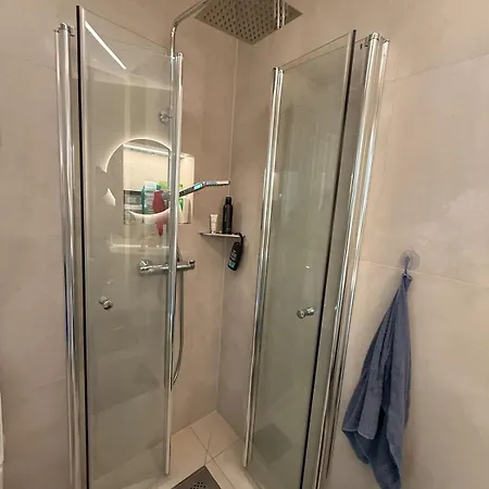 Apartment Moderne 3-roms Naer Sentrum *